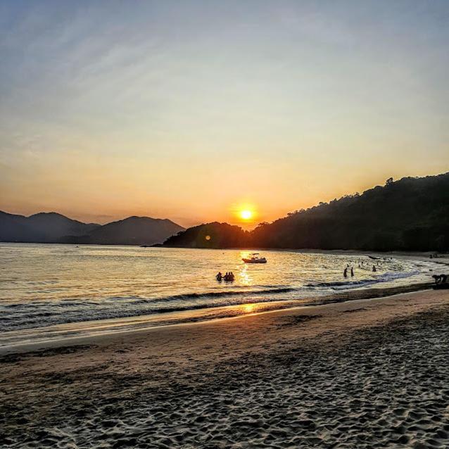 Chale Rustico E Charmoso Na Praia Para Casal! Appartement Ubatuba Buitenkant foto